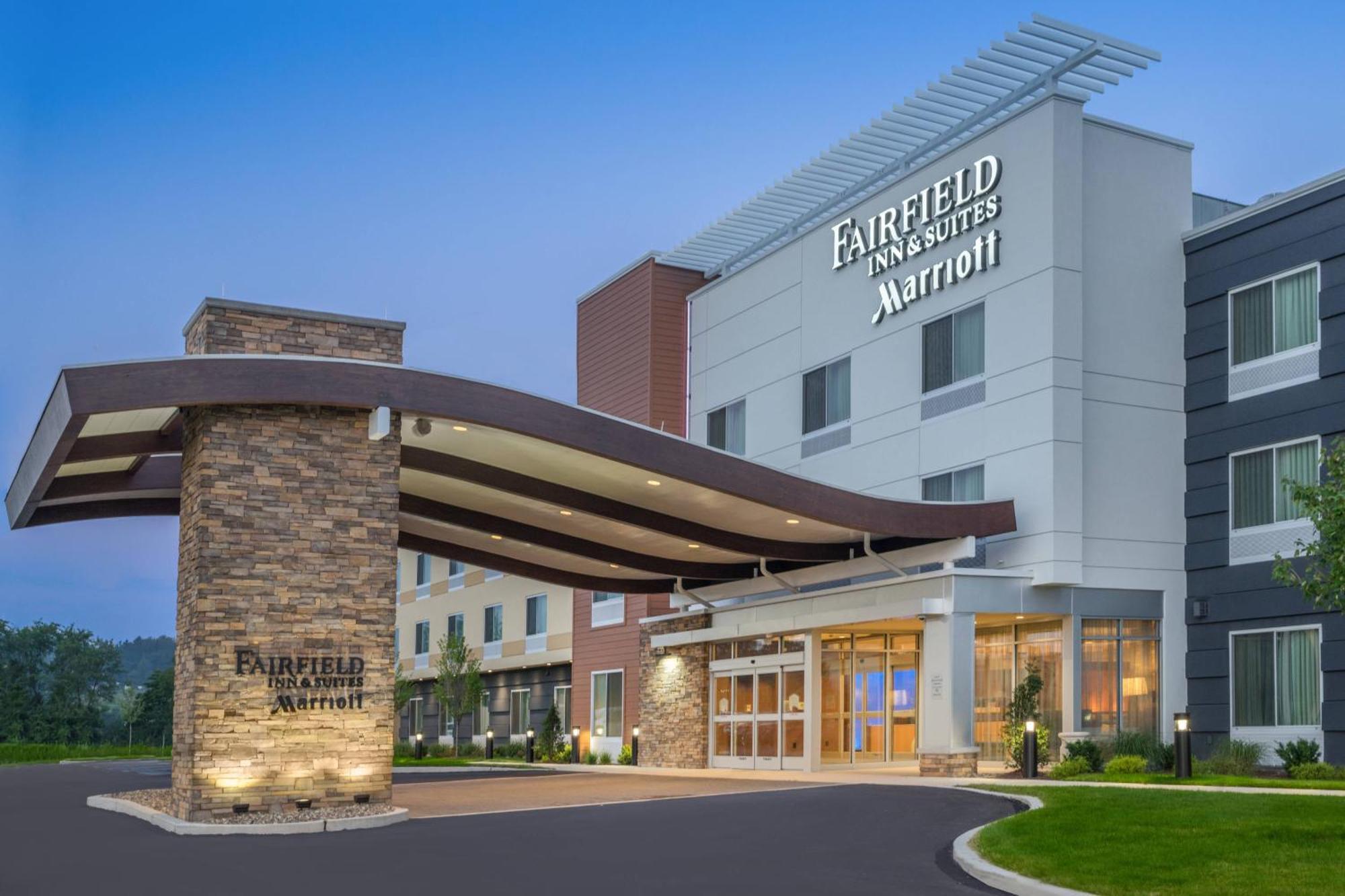 Fairfield Inn & Suites By Marriott Bloomsburg Exterior photo